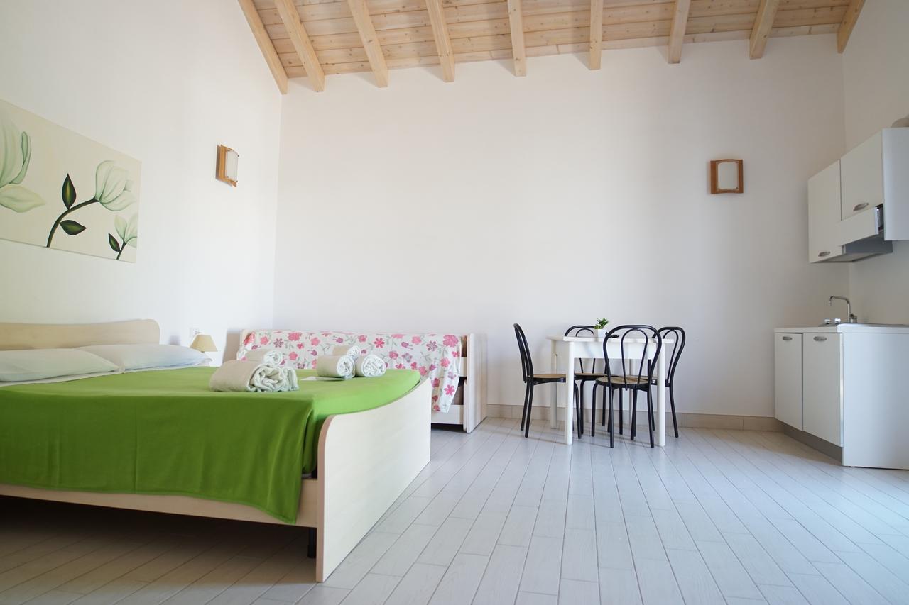 Bed and Breakfast Il Giardino Del Tiglio à Uggiano La Chiesa Extérieur photo